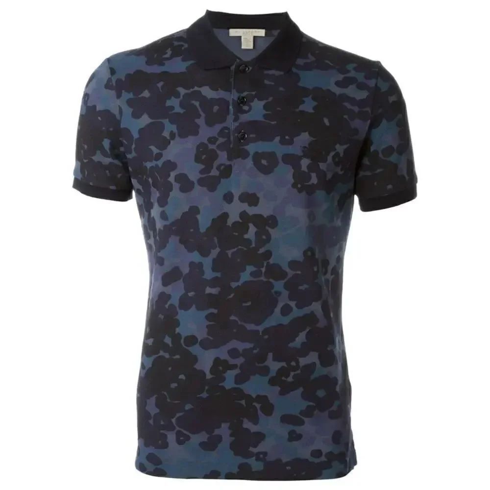 NWOT Burberry brit camo print short sleeve t shirt S
